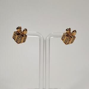 Vintage 1992 Avon Christmas Present Rhinestone Pierced Ear Stud Earrings